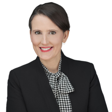 photo of Erin Andrew
